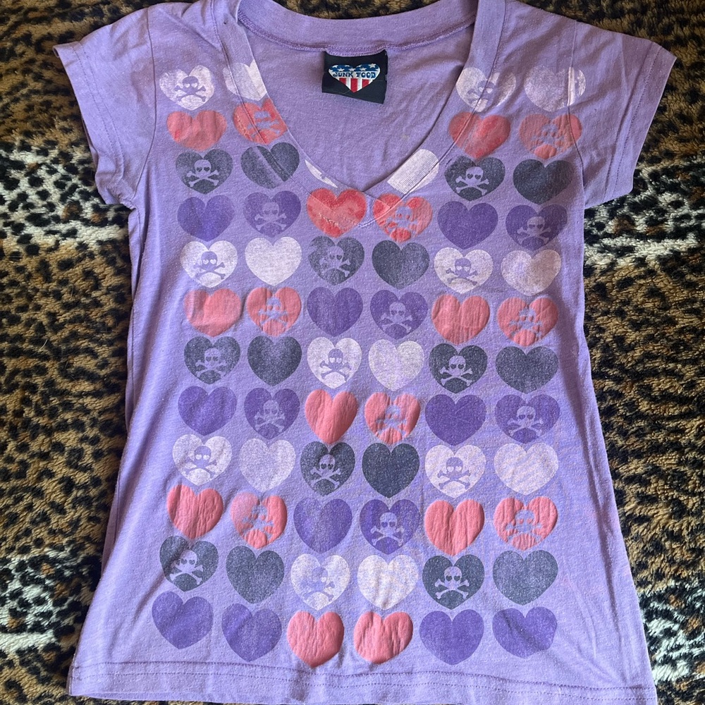 Junk Food Clothing Purple & Pink Heart Pattern w/Skulls Short Sleeve Tee